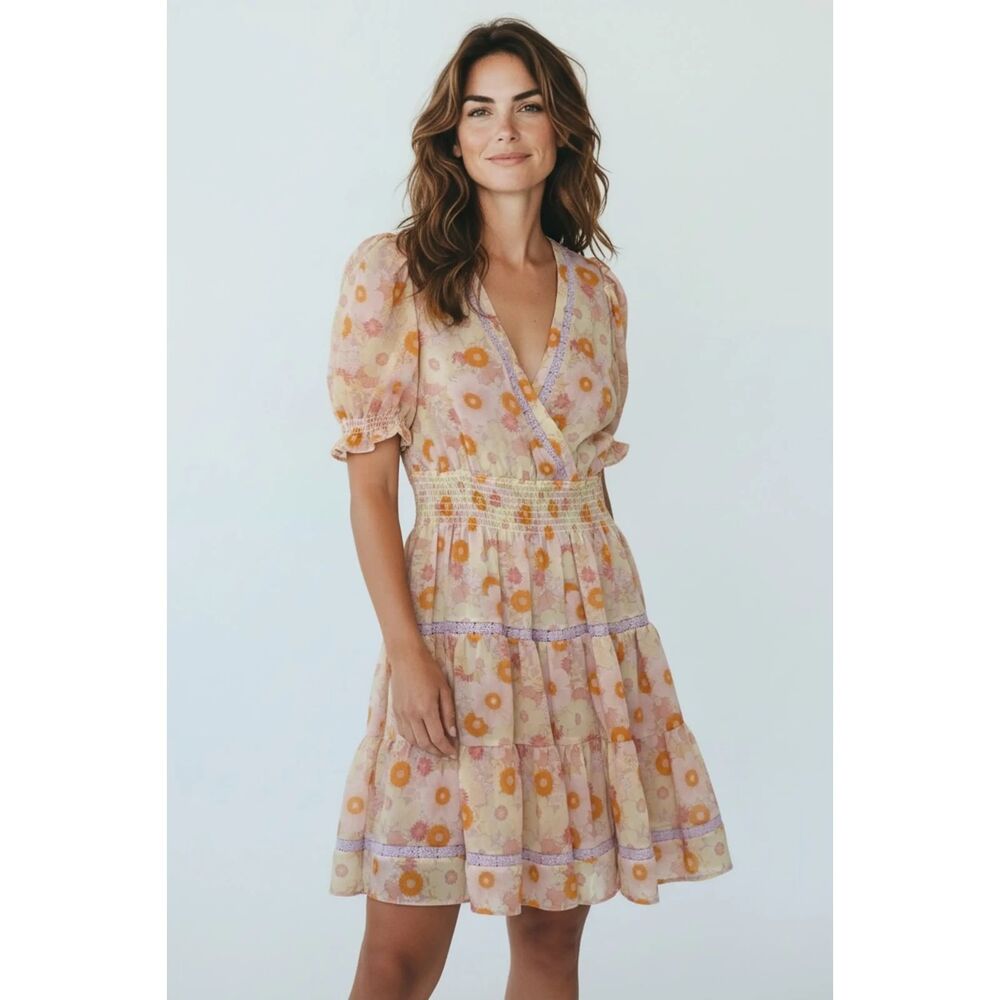 Floral Print V-Neck Midi Dress with short sleeve and ruffled tiered | Size: 6